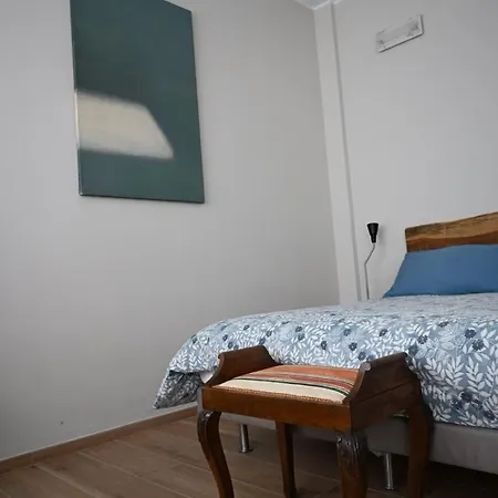 아파트 My Place In 코모