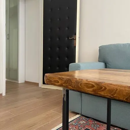 My Place In Apartament Como